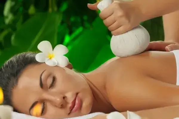 Thai Herbal Ball Compress Massage